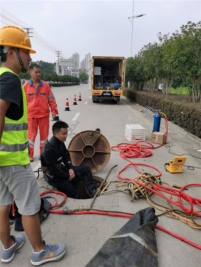 秦淮翻衬法管道修复技术主要工序